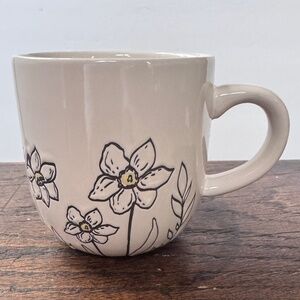 DEMDACO December Birth Flower Narcissus Yellow Cream 12 oz Stoneware Coffee Mug
